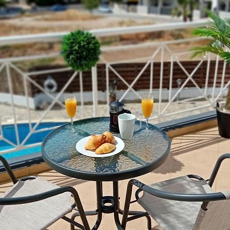 Kato Paphos Suites Εξωτερικό φωτογραφία