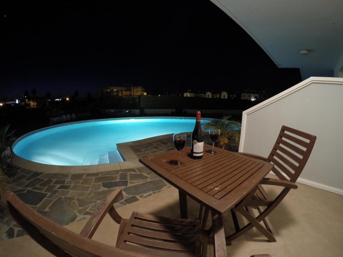 Kato Paphos Suites Εξωτερικό φωτογραφία