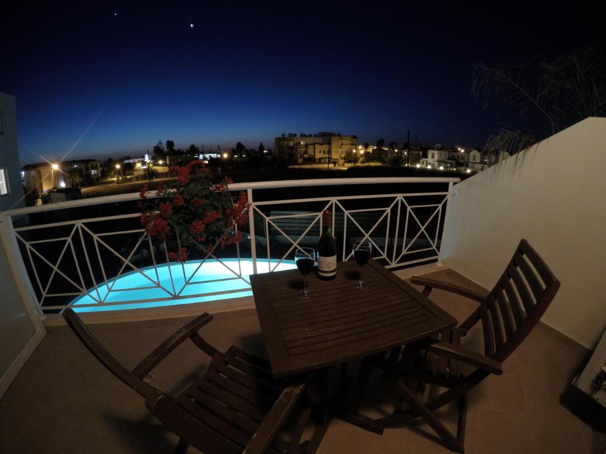 Kato Paphos Suites Εξωτερικό φωτογραφία