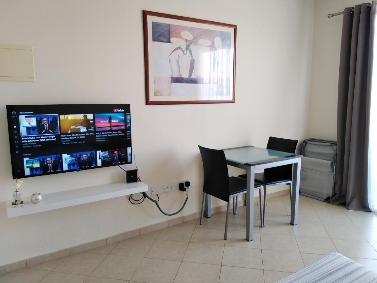 Kato Paphos Suites Εξωτερικό φωτογραφία