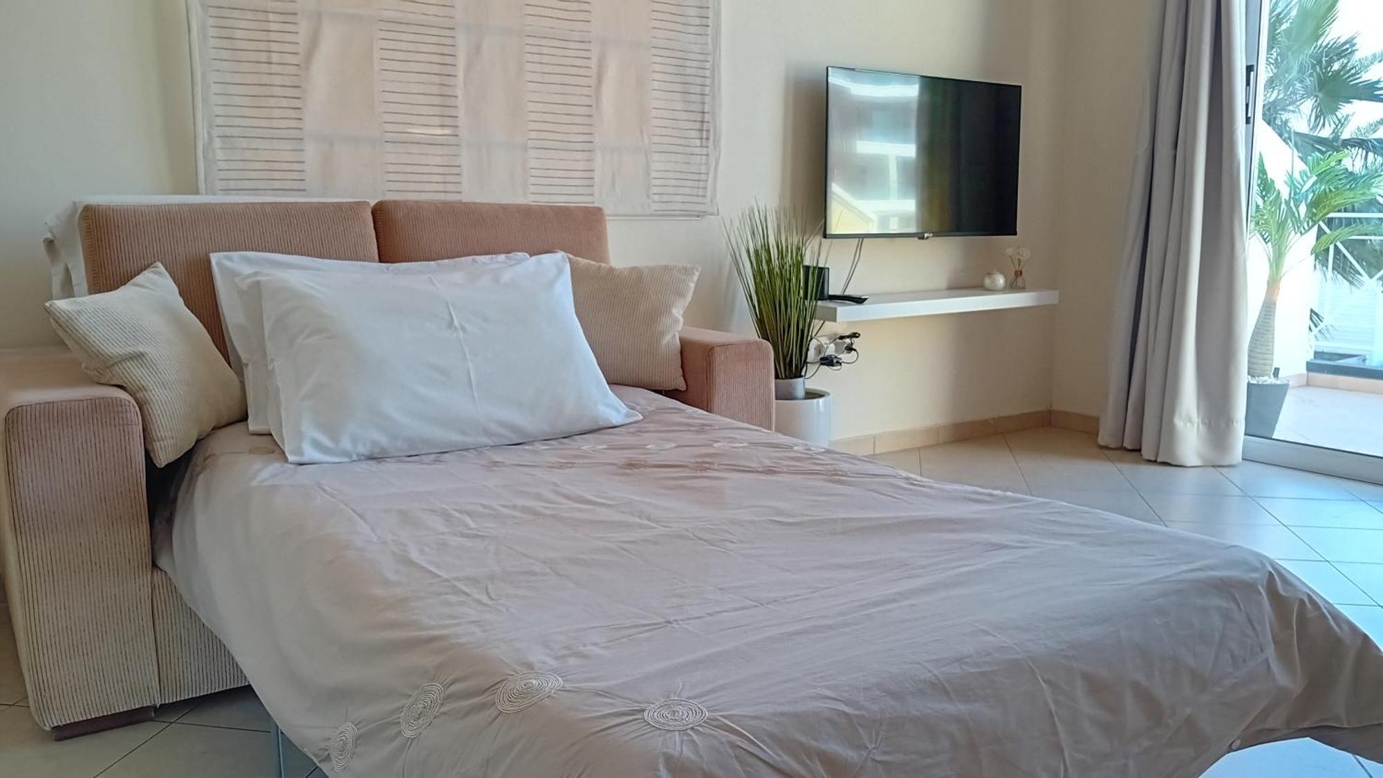 Kato Paphos Suites Εξωτερικό φωτογραφία